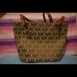 Michael Kors purse